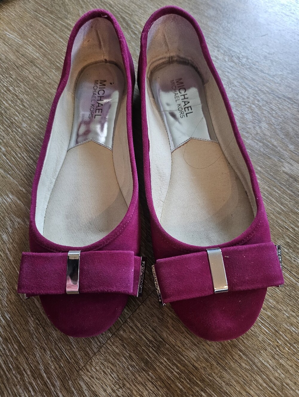 MICHAEL KORS Fuschia Raspberry Suede Bow Ballet Flats